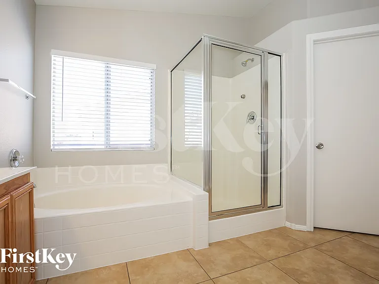 4508 Sunset Crater Ct — Photo 14