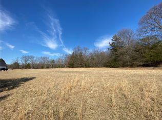 13 Majestic Shores Trl, Hartwell, GA 30643