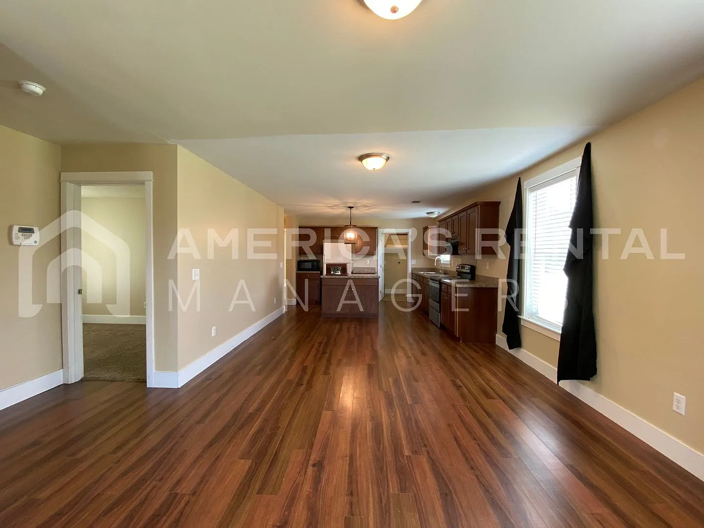 Home For Rent In Montgomery Deposit Pending! — Photo 4