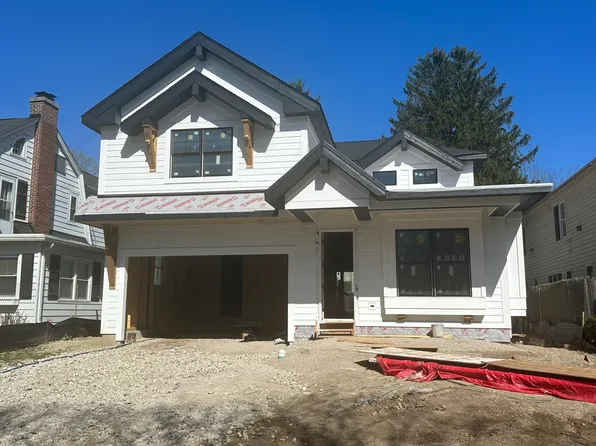 1751 Clifton Ave, Highland Park, IL 60035