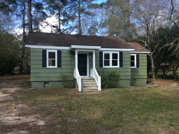 1028 S Broad St, Cairo, GA 39828