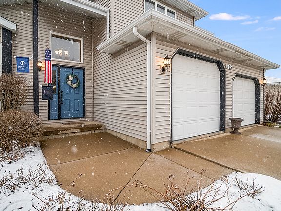 3rd image of 105 Sibley Dr