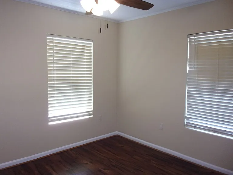522 S Spruce St — Photo 6