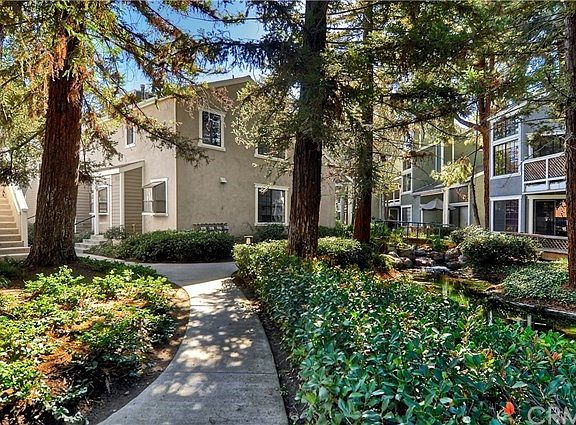 4th image of 700 E Lake Dr Unit 54