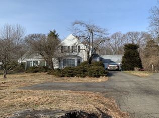 177 Old Tavern Rd, Orange, CT 06477