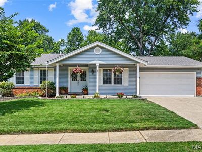 223 Shadyoak Dr, Ballwin, MO, 63021