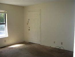 4th image of 417 Beech St