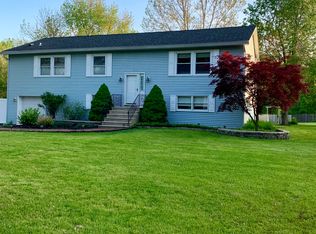 2134 Wodock Ave, Warrington, PA 18976
