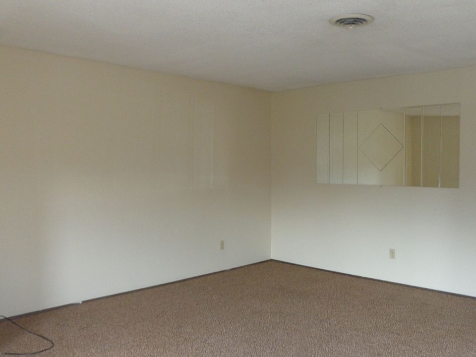 1st image of 350 Alemar Way APT 2