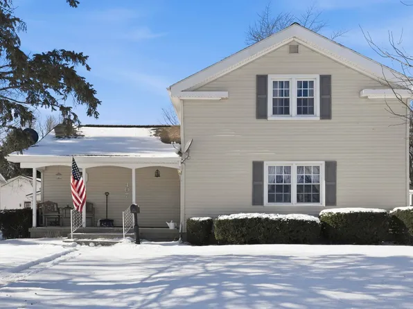 407 N Walnut St, Columbia City, IN 46725