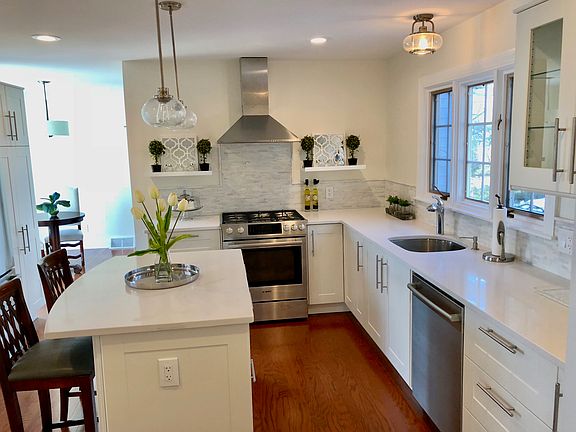 Custom Chef's Kitchen