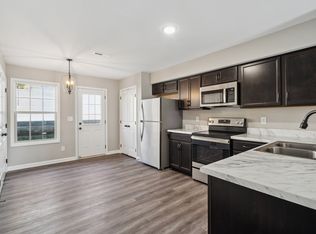 Center Pointe Townhomes, Clarksville, TN 37040