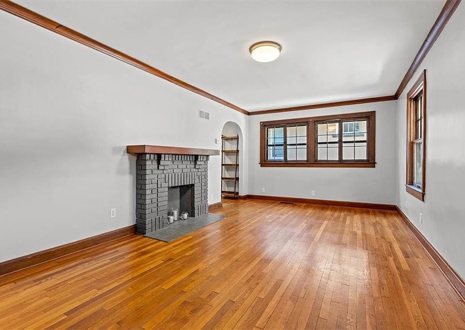 4461 Booth St, Kansas City, KS 66103 Zillow
