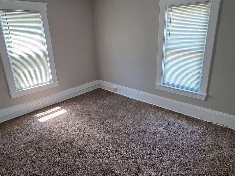 7210 Colgate Ave — Photo 13