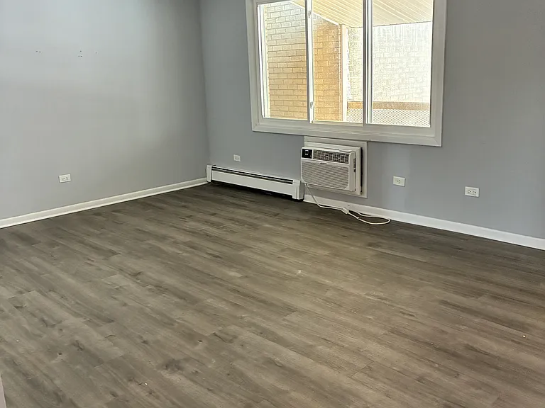 14547 Keystone Ave #8 — Photo 9