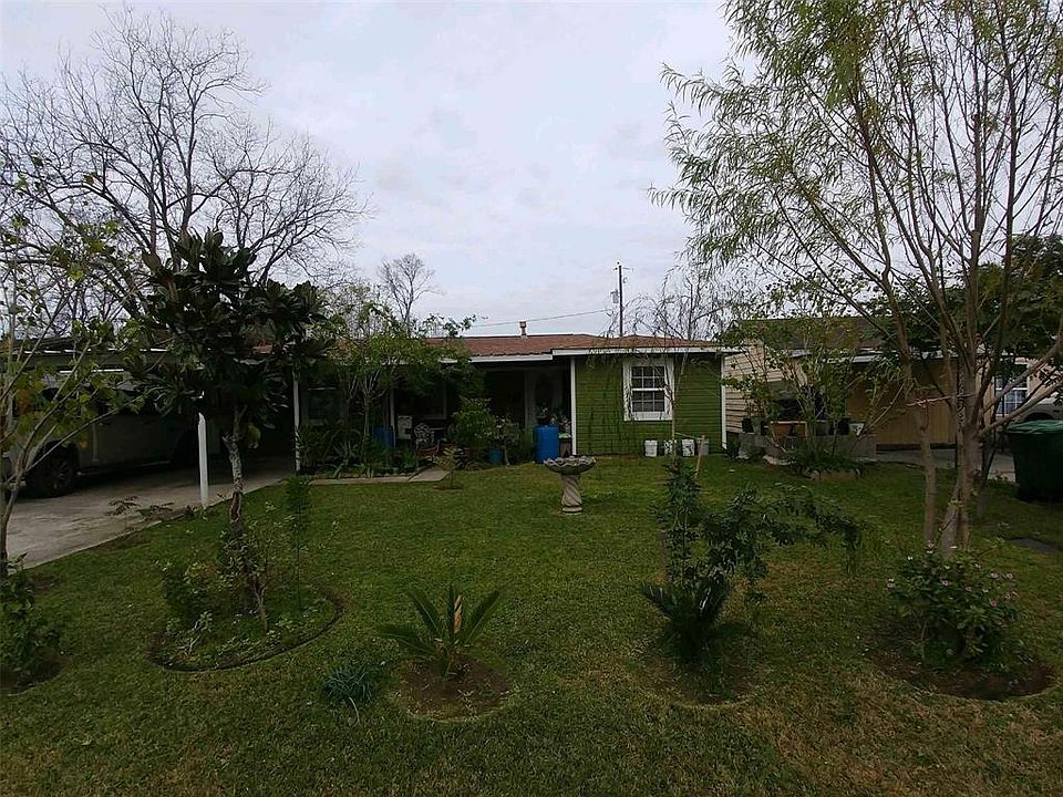 1st image of 523 Foxglove Ln