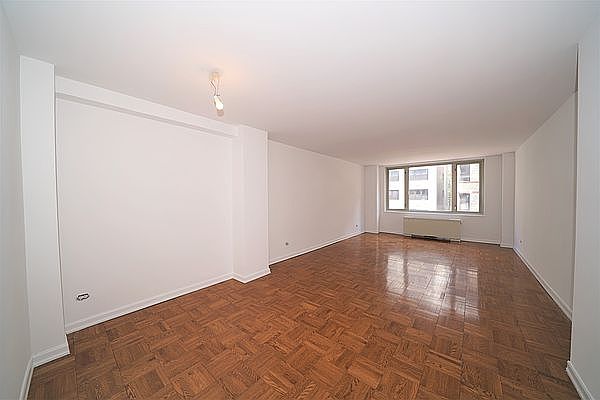 1st image of 125 E 87th St APT 4G