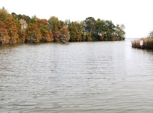 1125 Longpoint Rd, Cross, SC 29436