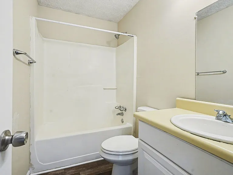 6430 Charter Way — Photo 13