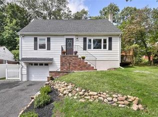 207 Mac Donald Dr, Wayne, NJ 07470