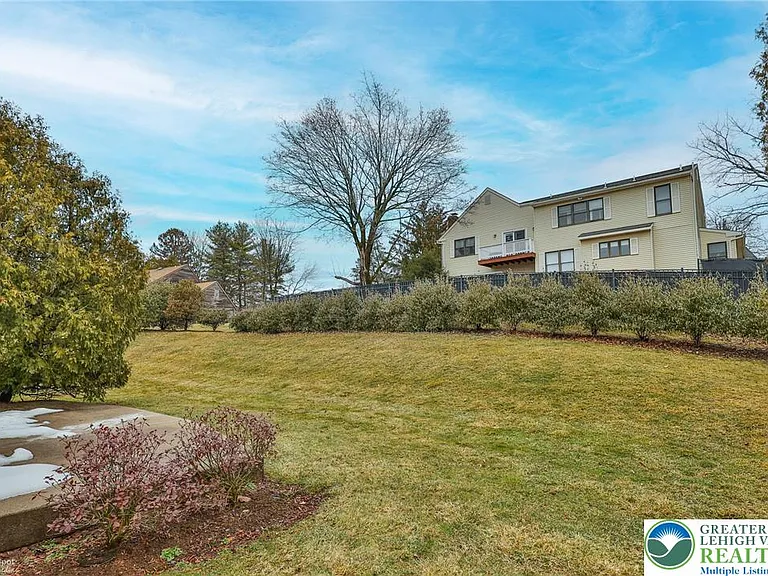 4059 Wedgewood Rd — Photo 50