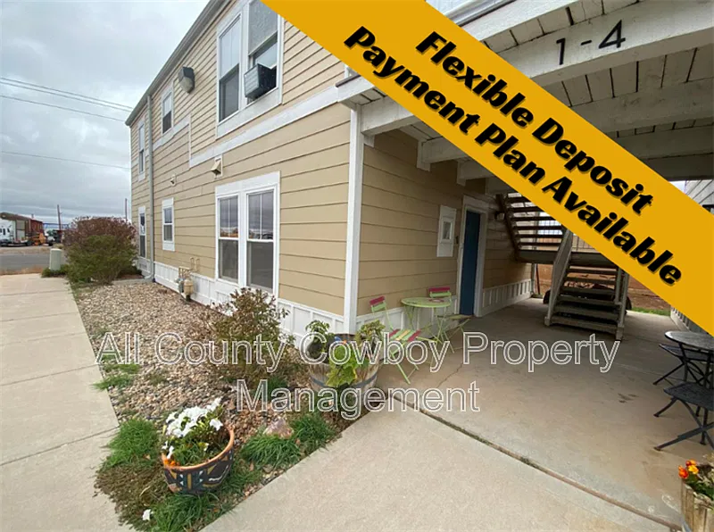 415 Mitchell St #F-1