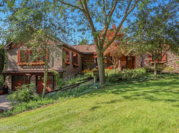 4562 Stanton Rd, Oxford, MI 48371