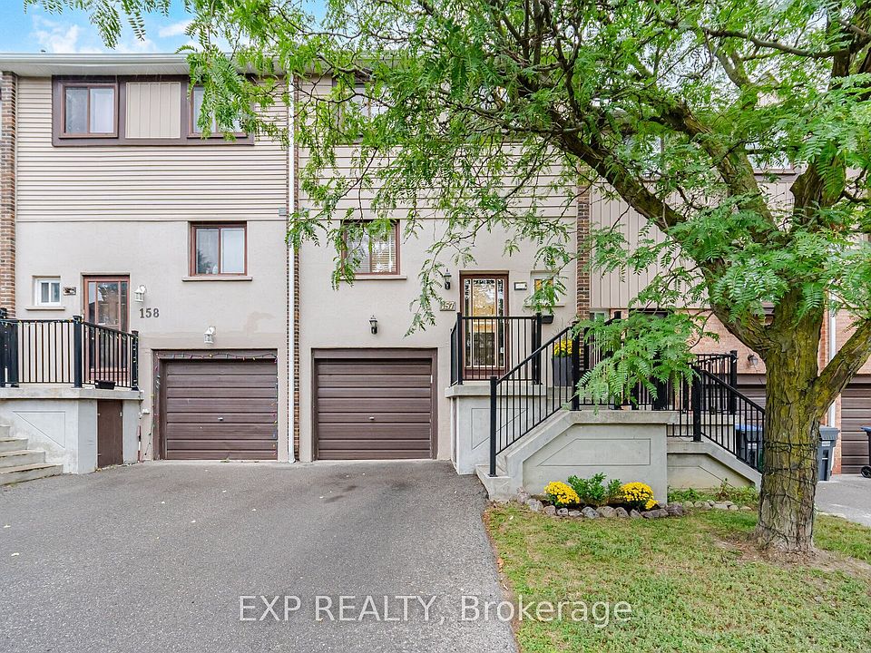 1st image of 157 Moregate Cres