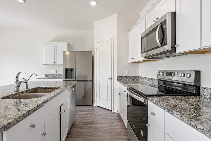 19507 Cloudy Bay Dr — Photo 6