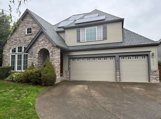 12943 SW Takena Ct, Tigard, OR 97224