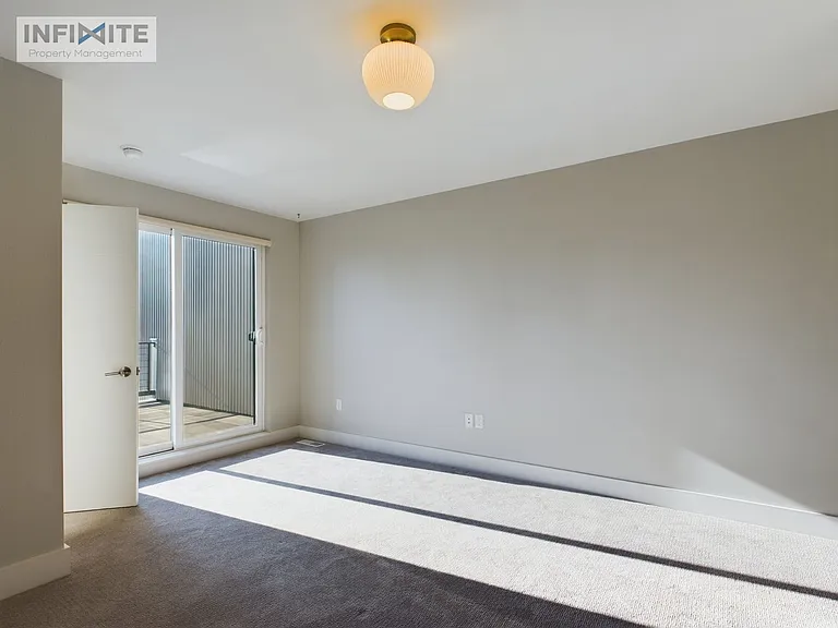 3864 Blondie St — Photo 14