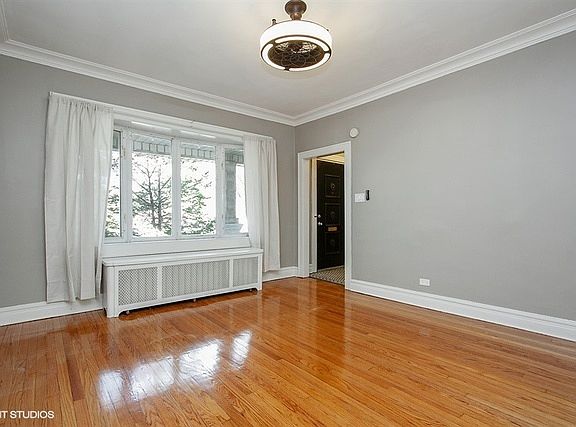 3rd image of 12405 S Parnell Ave
