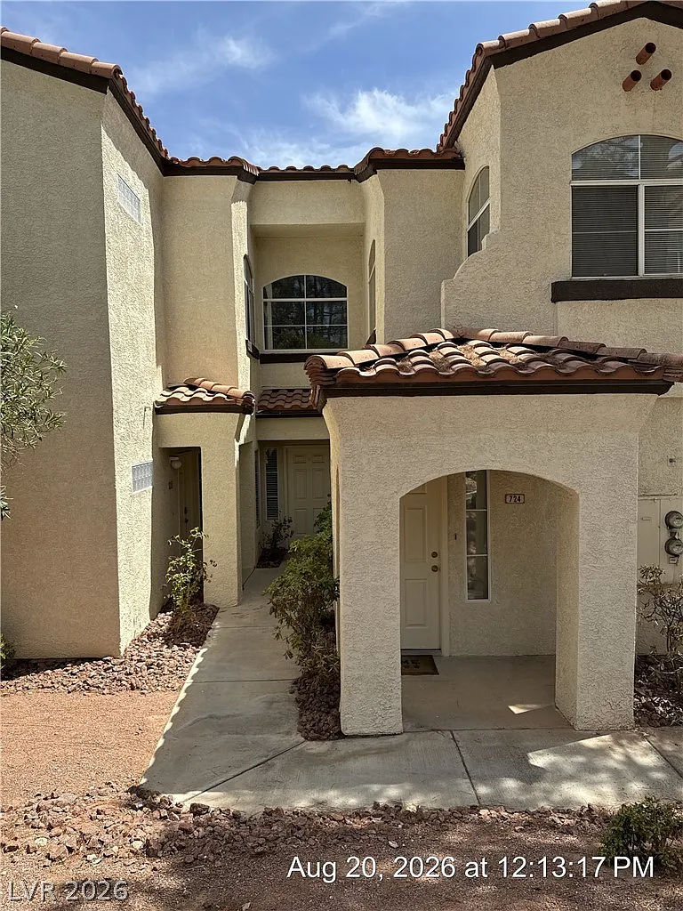 2 bed, 2.0 bath, 1282 sqft, $1,787 — Photo 1