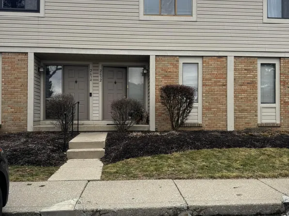 2632 Cedar Lake Dr, Dublin, OH 43016