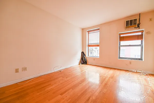 Rented by Nolita Group | media 26