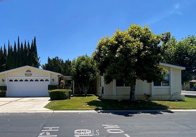 1st image of 10961 Desert Lawn Dr Space 172