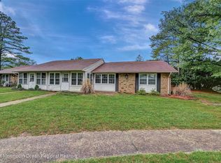 32B Cambridge Cir, Manchester Township, NJ 08759