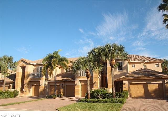1st image of 10331 Autumn Breeze Dr APT 102