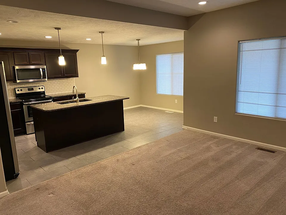6803-6806 Mimosa Ln #6800-6805