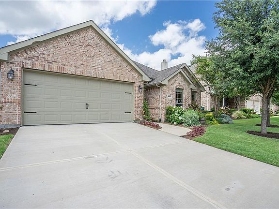 5th image of 5008 White Spruce Dr