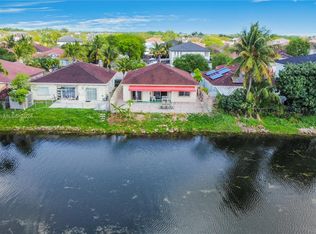 22582 SW 103rd Ct, Miami, FL 33190