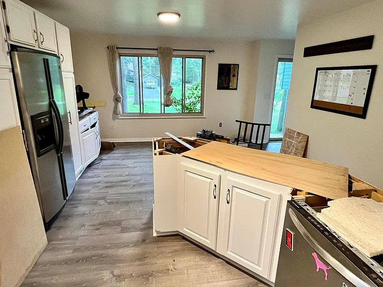 Kitchen/DR