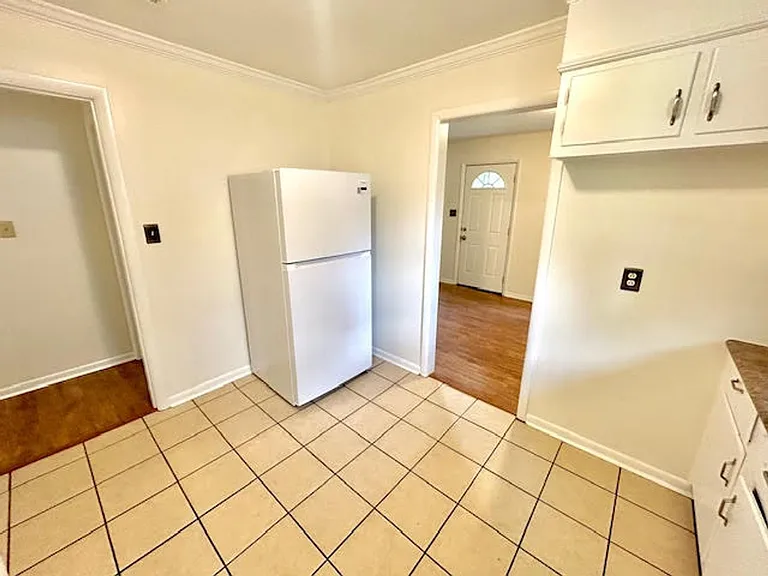3130 Tucker Dr NW — Photo 10
