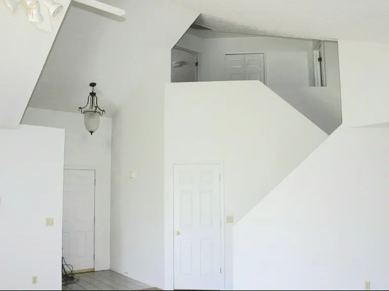 2045 Rolling Meadows Ln — Photo 6
