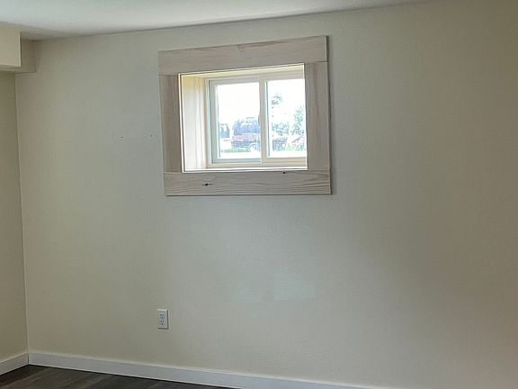 5th image of 5104 N Montana Ave