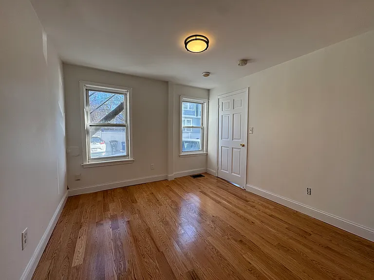 205 D St #1 — Photo 10
