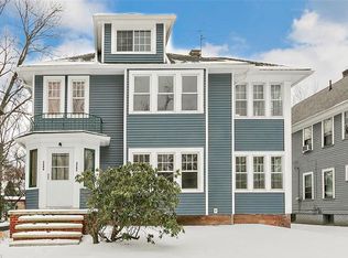 3242 Clarendon Rd, Cleveland Heights, OH 44118