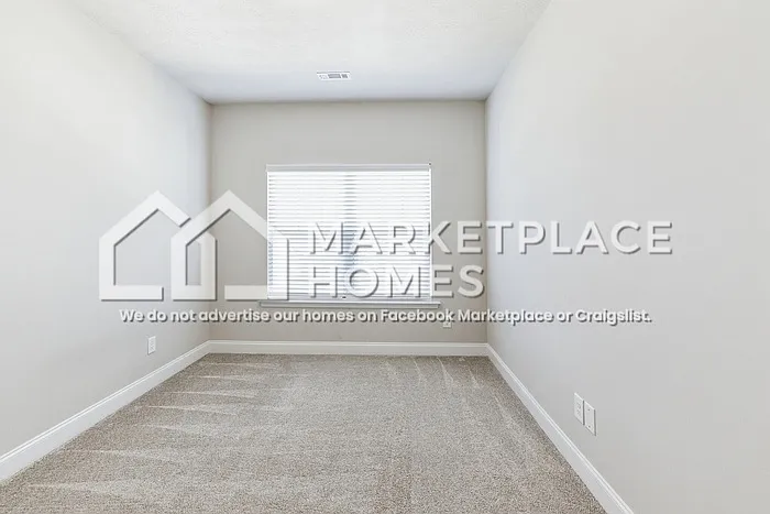 750 Holderness Ct — Photo 23