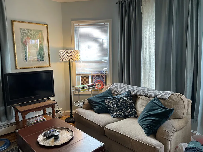 330 Chandler St #1 — Photo 13