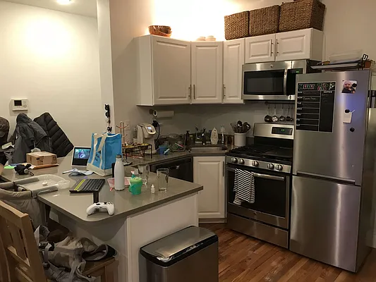 Rented by First Point Management | media 12